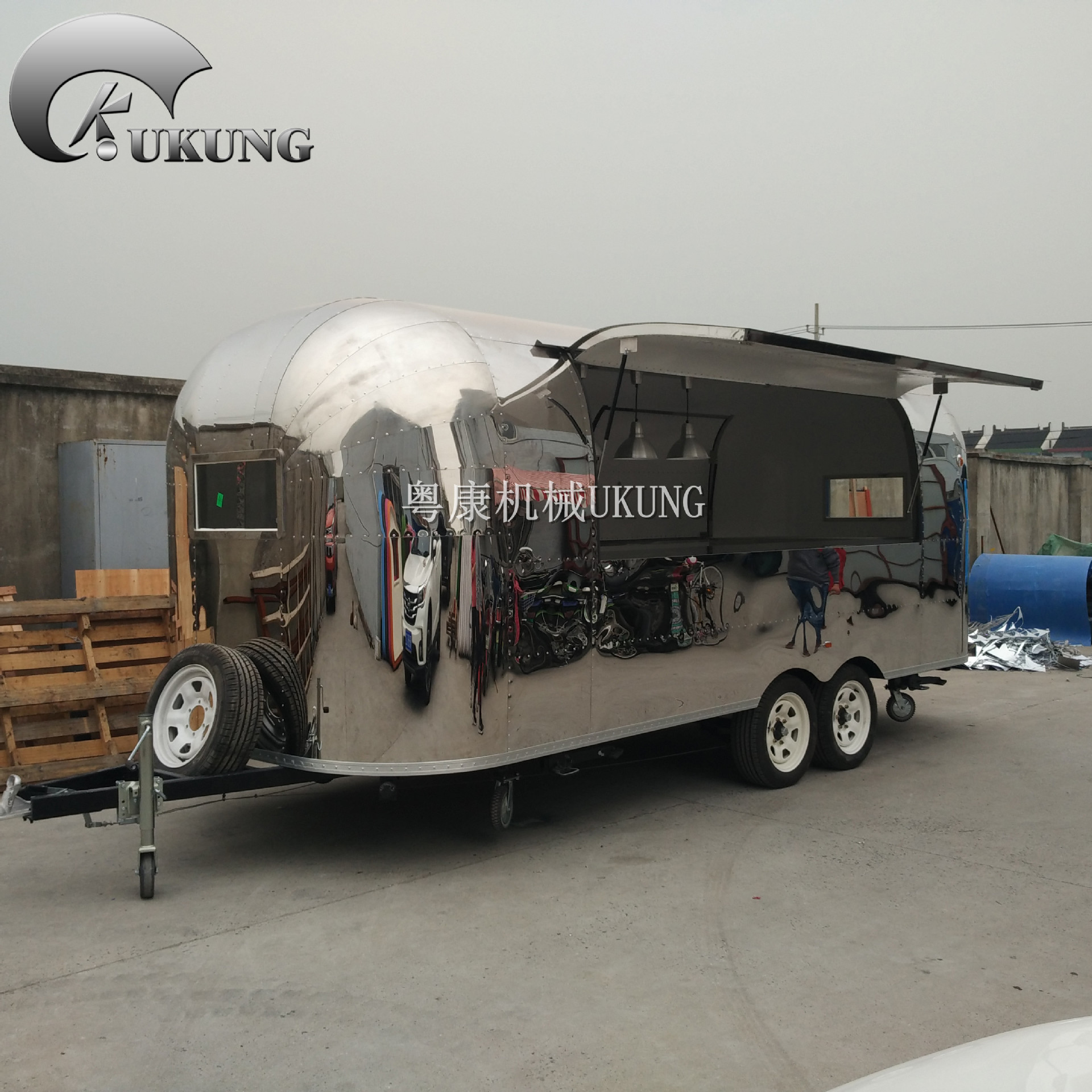 皮卡背驮房车合法吗_背托房车_猛禽皮卡背驮房车