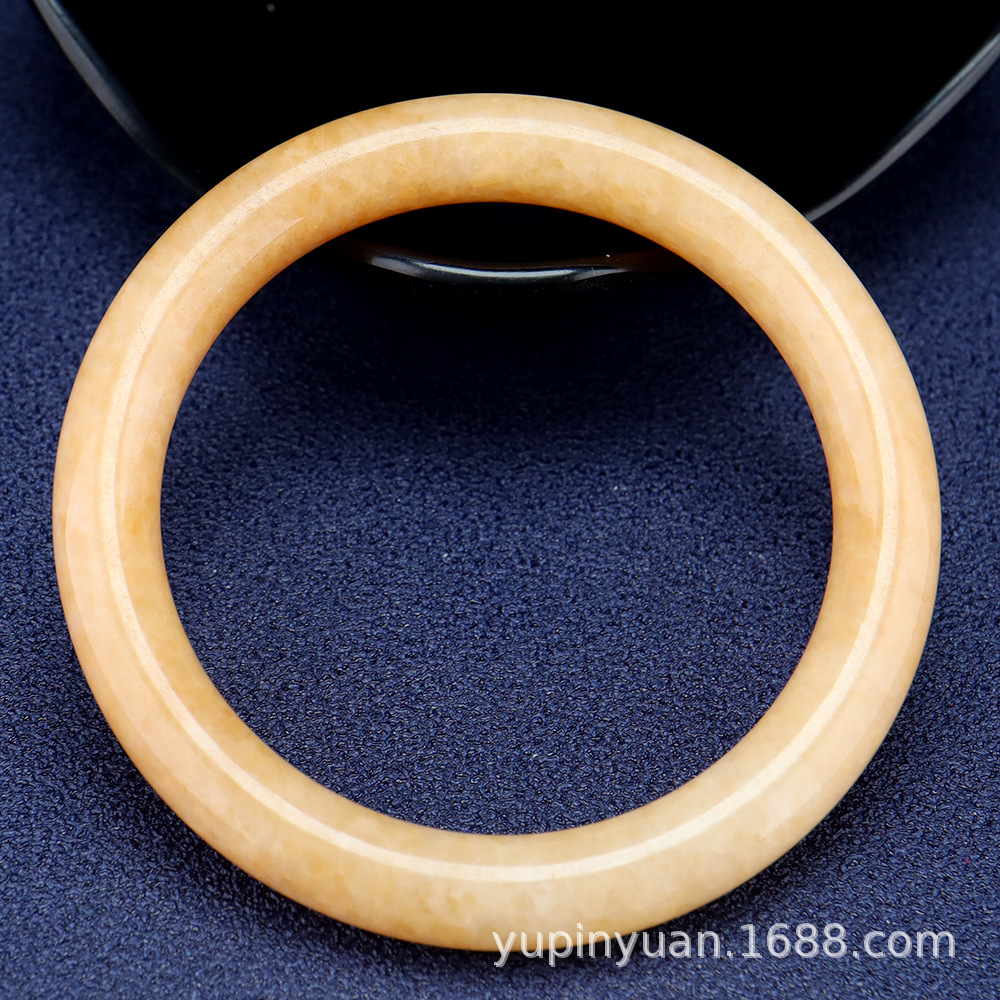 会销礼品直播货源批发正装镯子玉镯少女款圆条米黄玉汉白玉手镯女