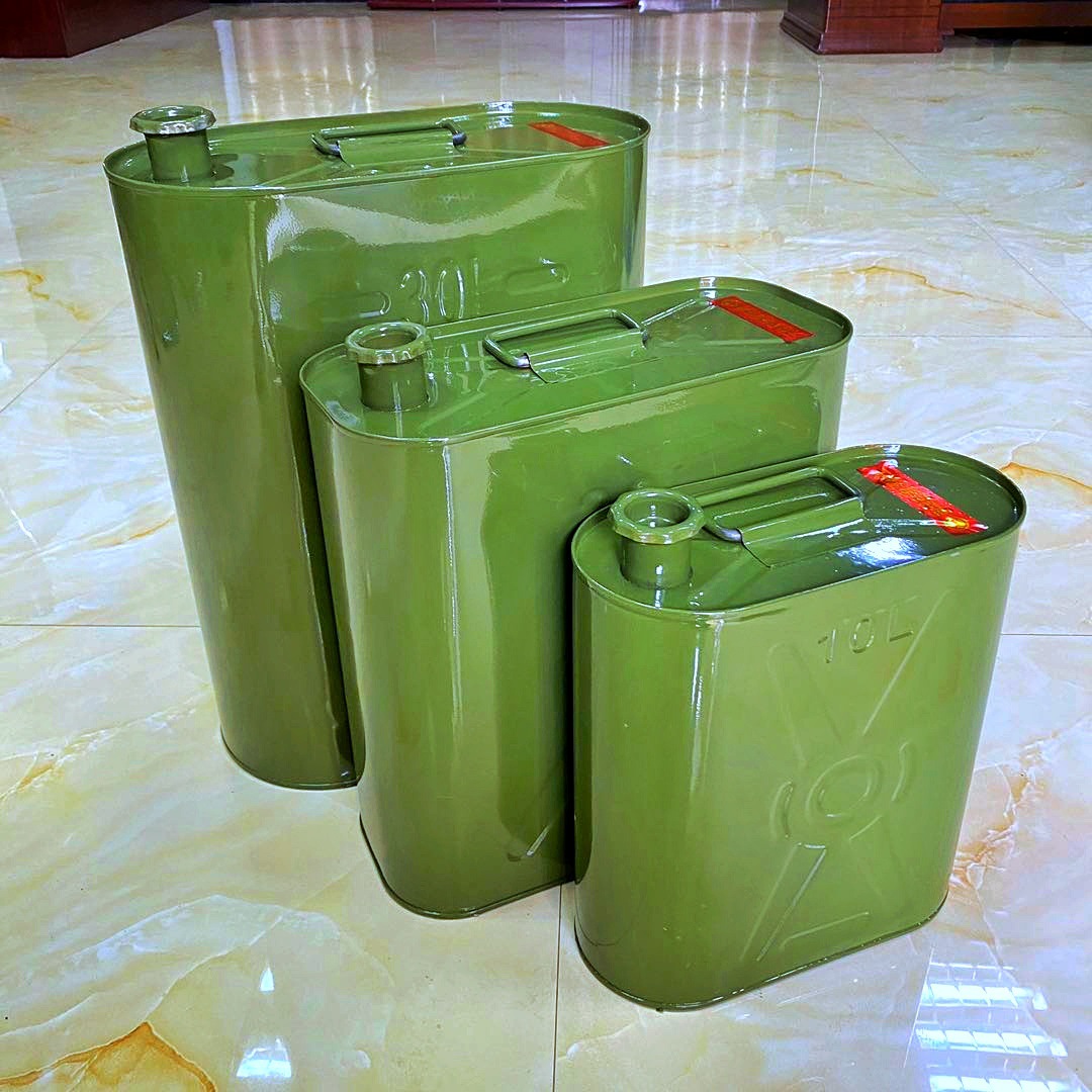 源头厂家手提式便携汽油桶铁桶30升立式带透气阀加厚抗压金属桶