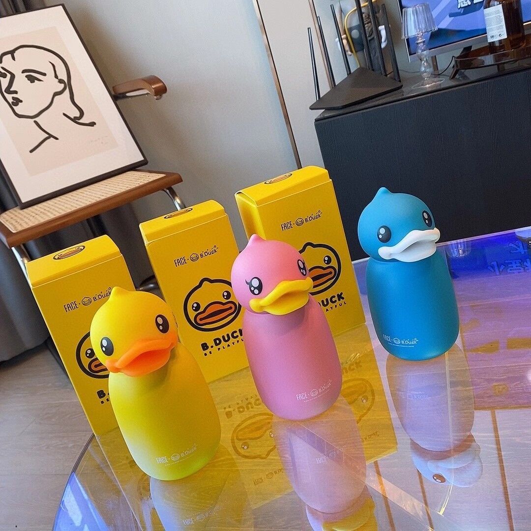 小黄鸭保温杯316不锈钢创意可爱水壶便携宝宝水杯批发代发