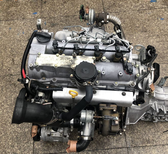 东风风行菱智1.9t柴油 云内柴油机 d19tci 发动机变速箱改装总成