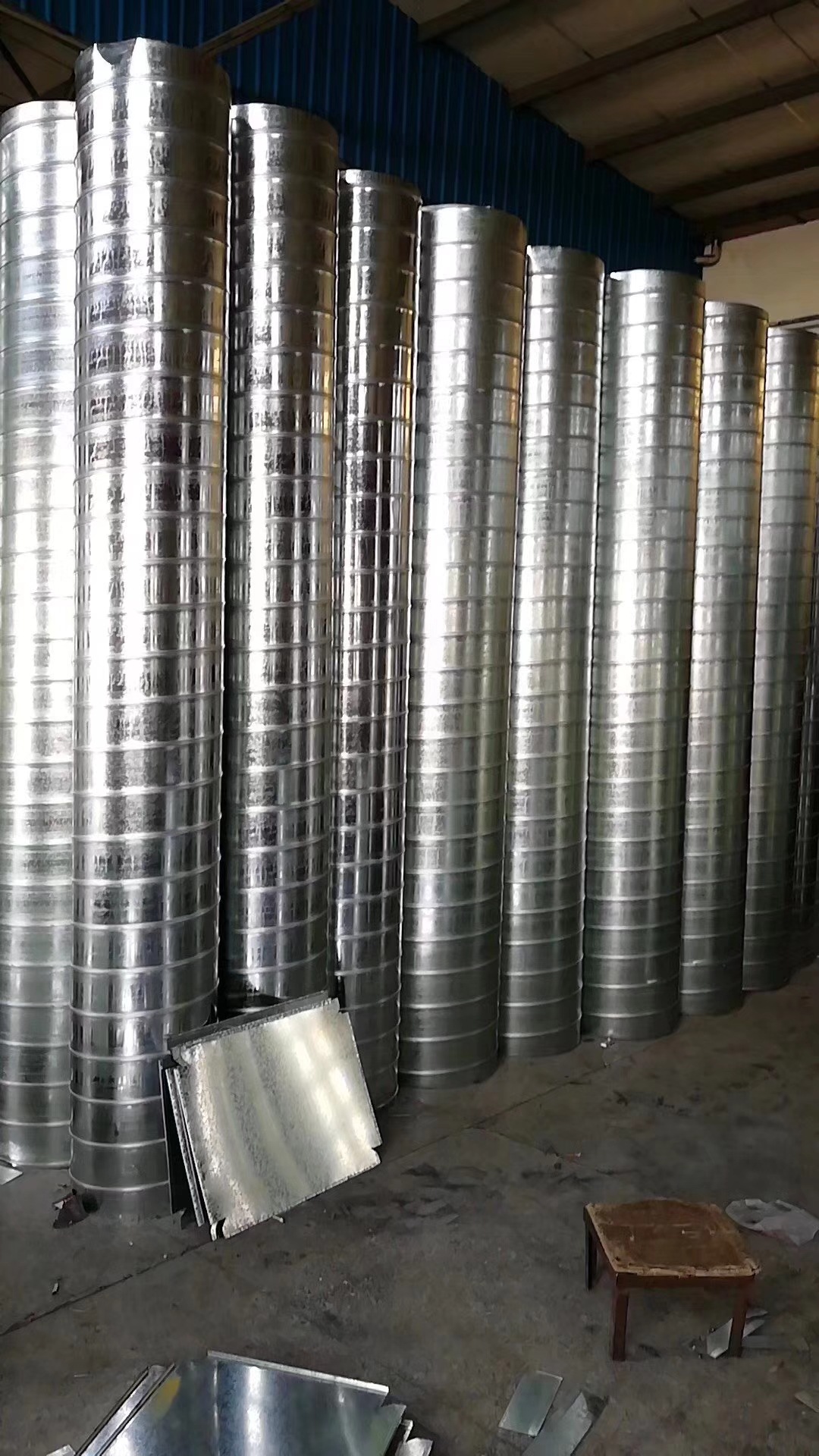 销售热线:187-5803-0369(郭经理) 加工范围:镀锌白铁螺旋风管,共