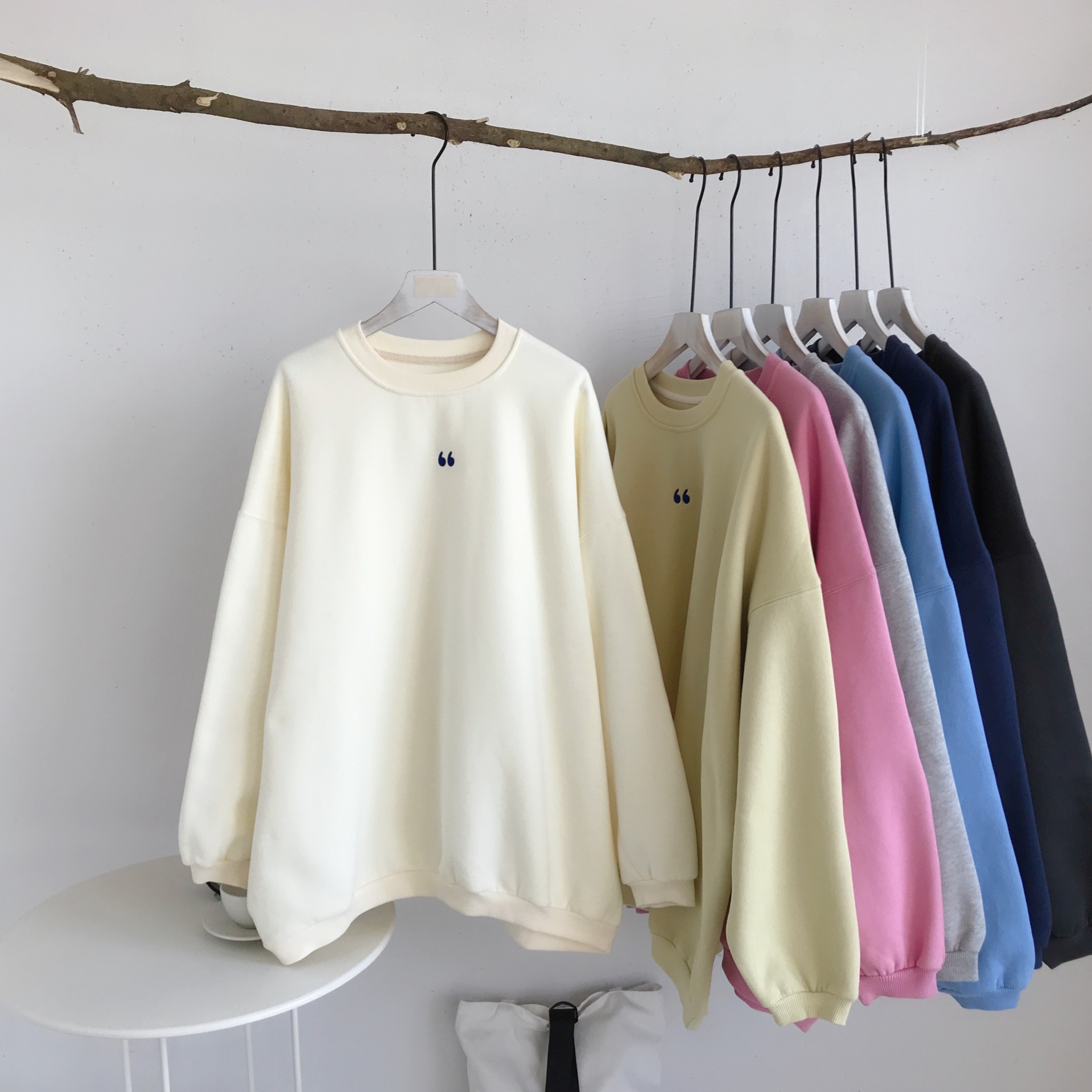 韩版大码女装圆领中长款刺绣逗号加绒卫衣温暖粉色长袖学生外套潮