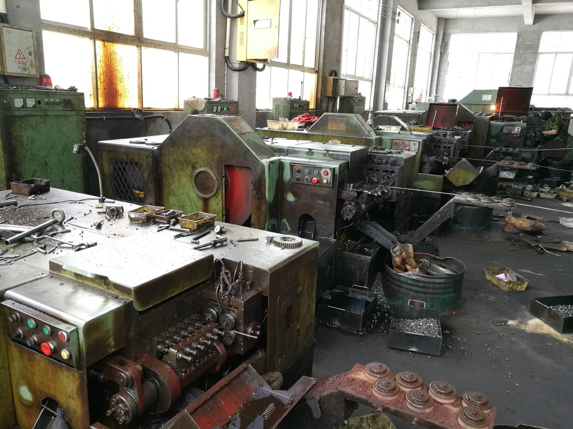 温州市瓯海潘桥桥建紧固件厂