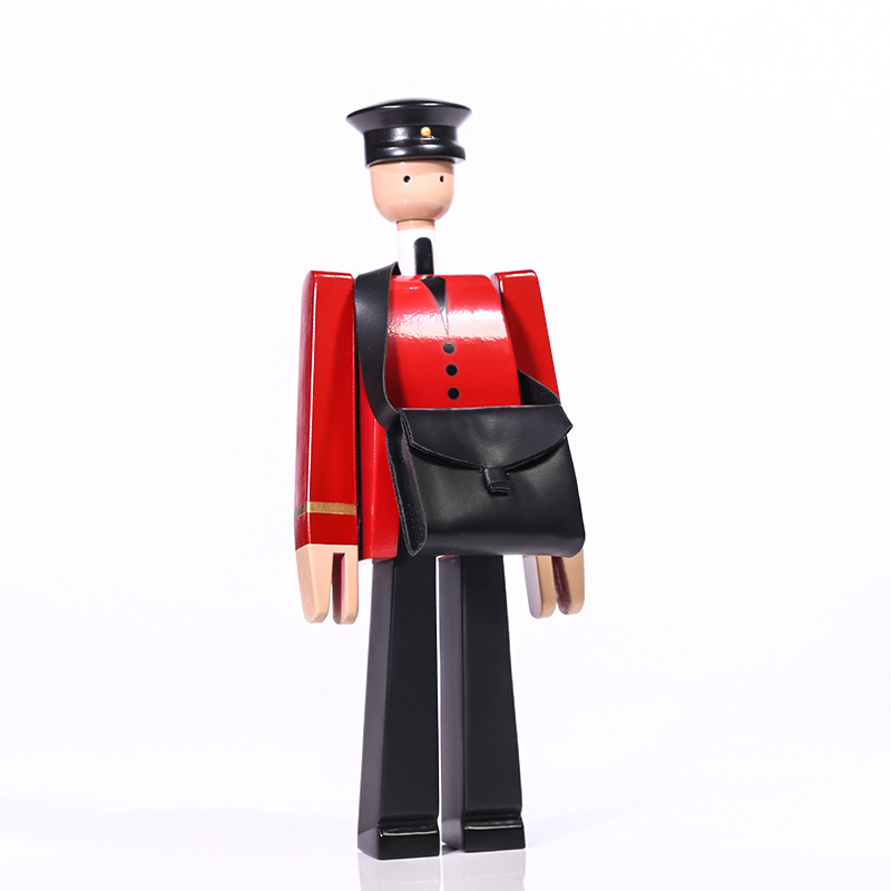 丹麦邮差 木质摆件木质家居创新礼品新款