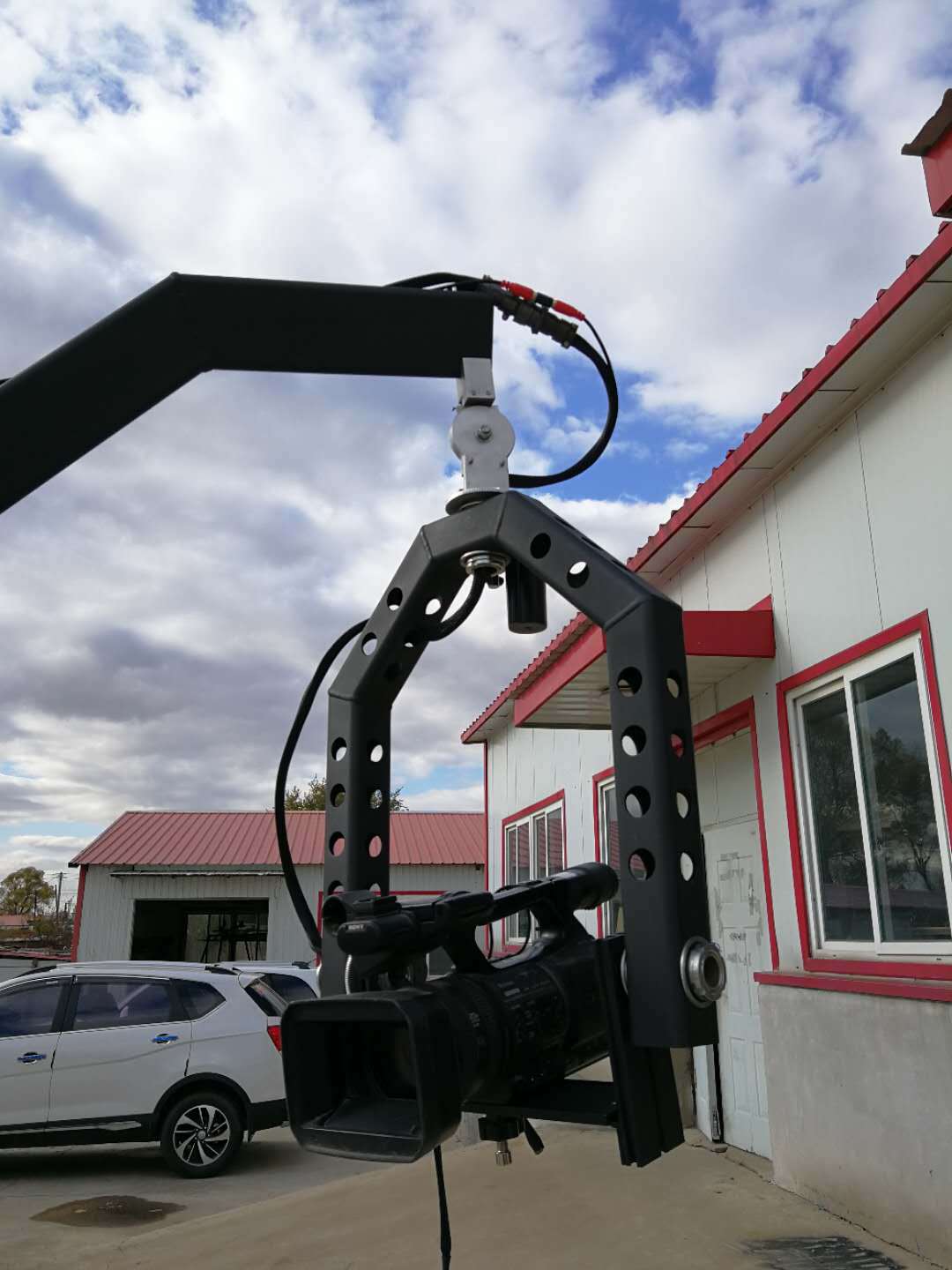 5米剪刀电动伸缩摇臂摄影摄像摇臂影视轨道摇臂电控