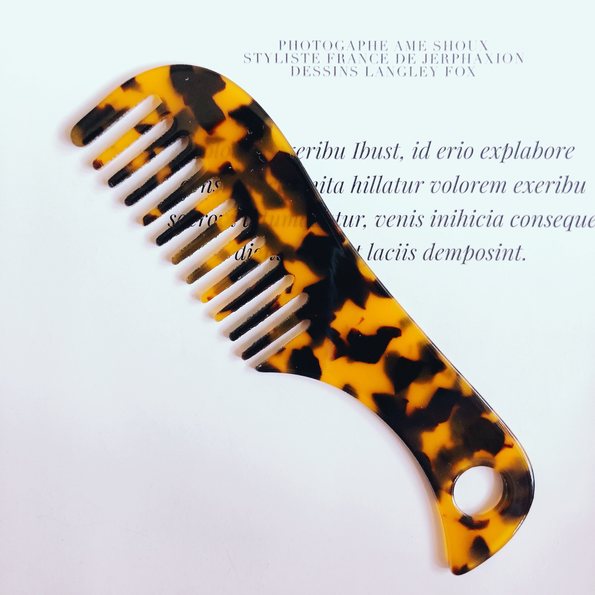 厂家直销迷你醋酸纤维板材玳瑁带柄小梳子防静电梳子