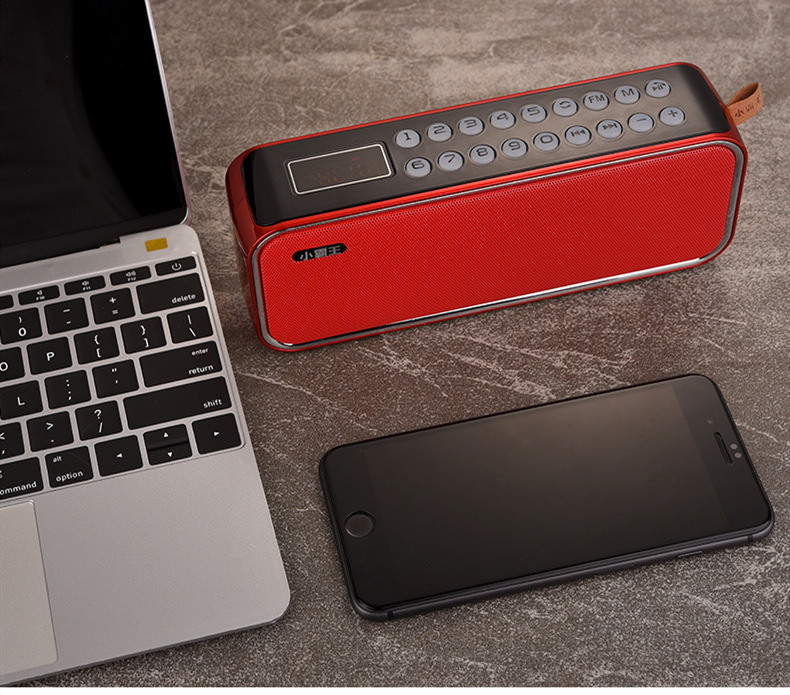 subor/小霸王d92收音机新款便携式插卡u盘重低音音箱蓝牙音响