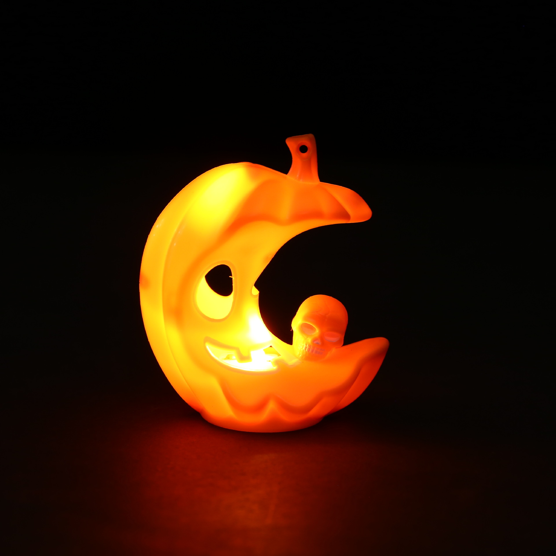 万圣节新款南瓜月亮灯鬼节产品led电子发光蜡烛灯装饰道具小礼品