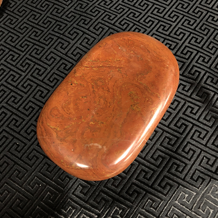 山东泗水圣仁红砭石砭石原石spa温灸刮痧可批发零售