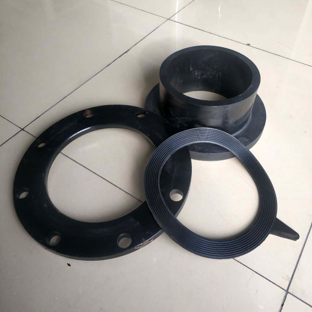 批发pe法兰一套_热熔对接式法兰身盘胶圈三件套_pe给水管件110