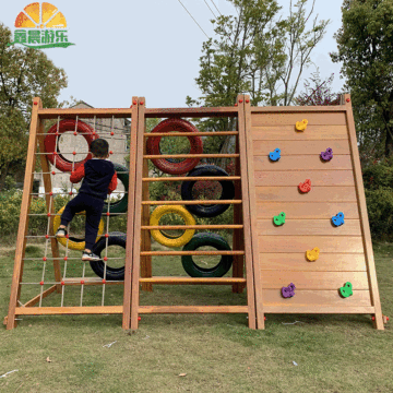 幼儿园户外木质儿童攀爬架室外木制拓展攀岩游乐设施墙面攀登架