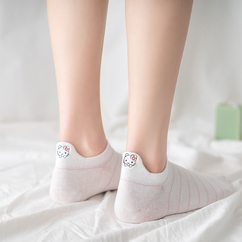 20春夏新品粉色日系kt猫船袜女ins潮卡通薄款棉袜浅口袜子批发