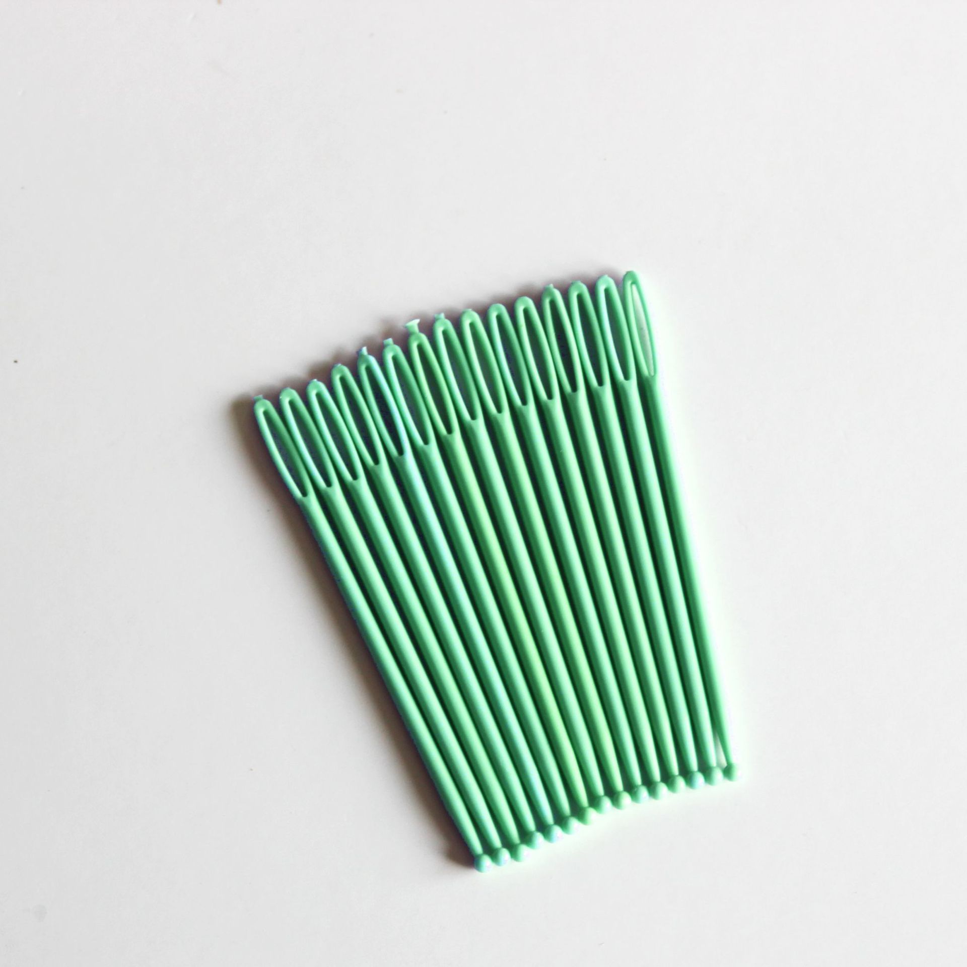 圆头塑料穿线针拉旗穿线器儿童安全用针毛衣缝线针