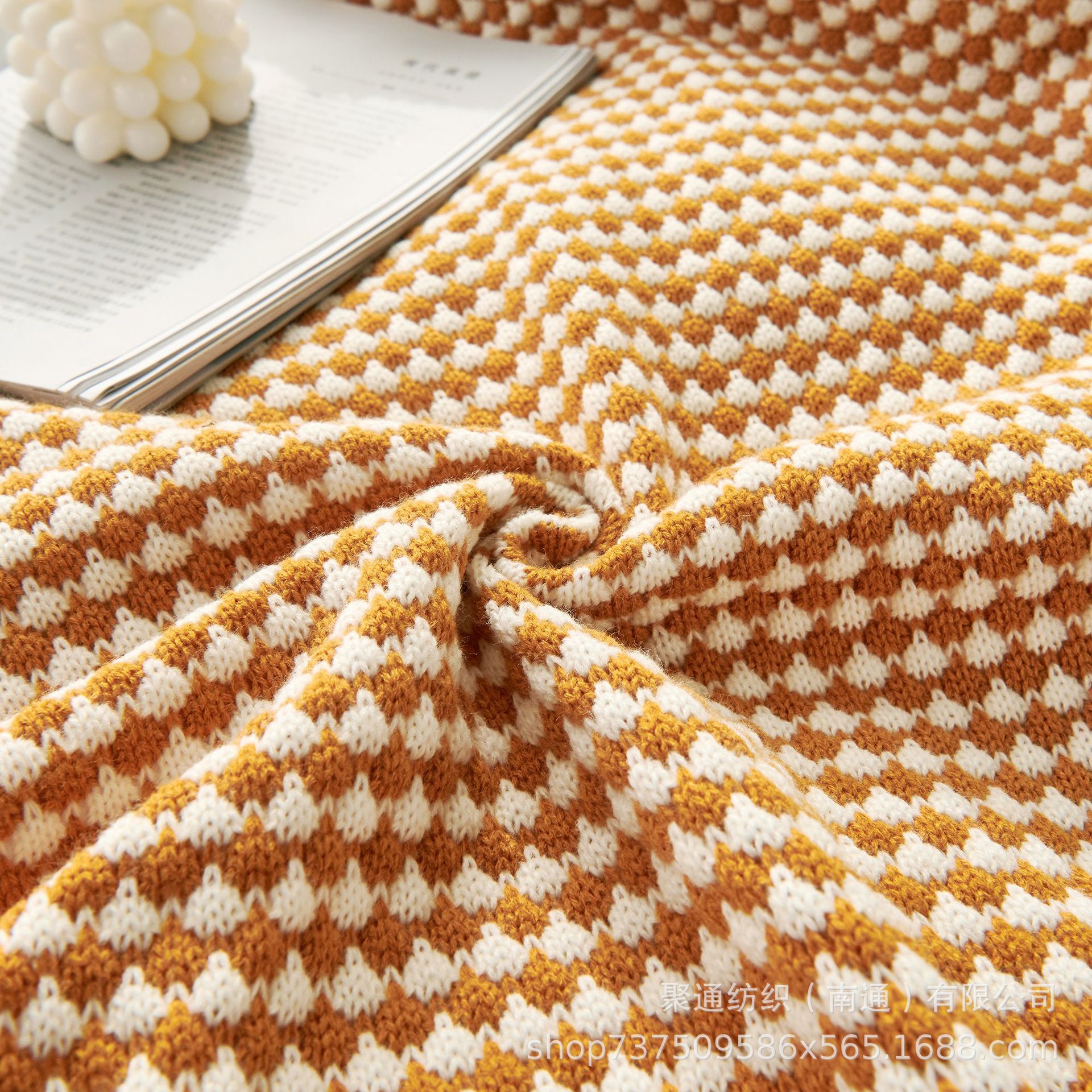 秋冬双色提花加绒针织毛线毯子羊羔绒双层保暖床单双人盖毯