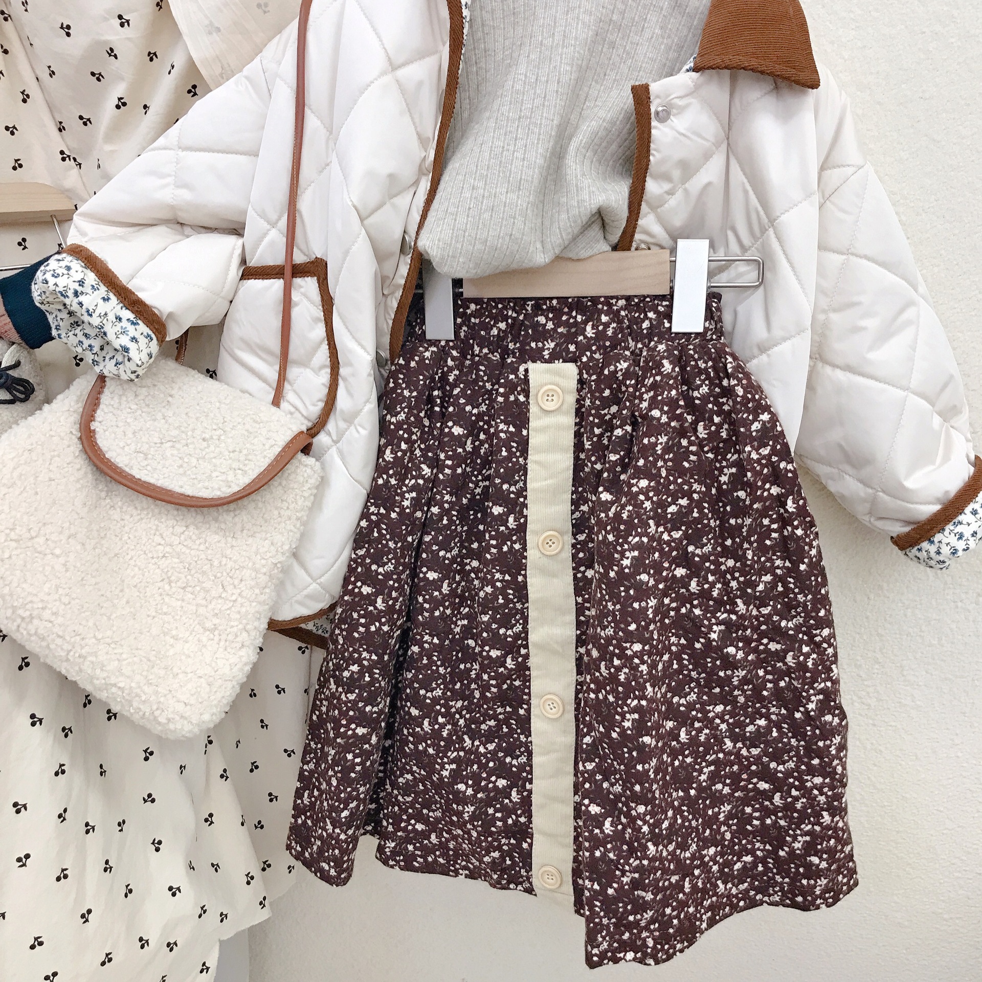 韩国童装中小童半身裙2020冬季新款女童加绒加厚碎花棉布裙半裙