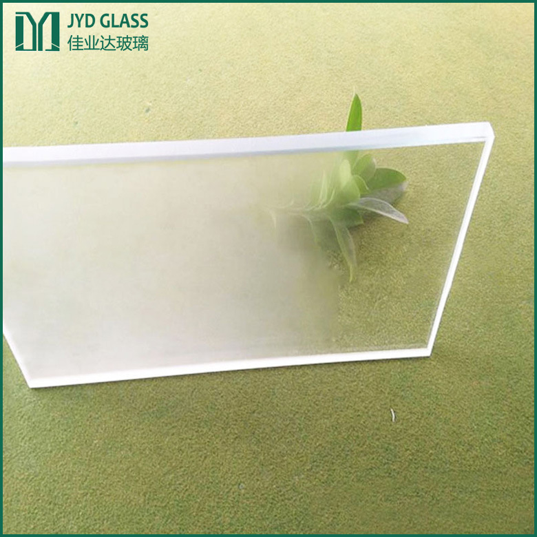 超白玻磨砂玻璃条纹磨砂玻璃单面打砂雾化玻璃8mm10mm12mm