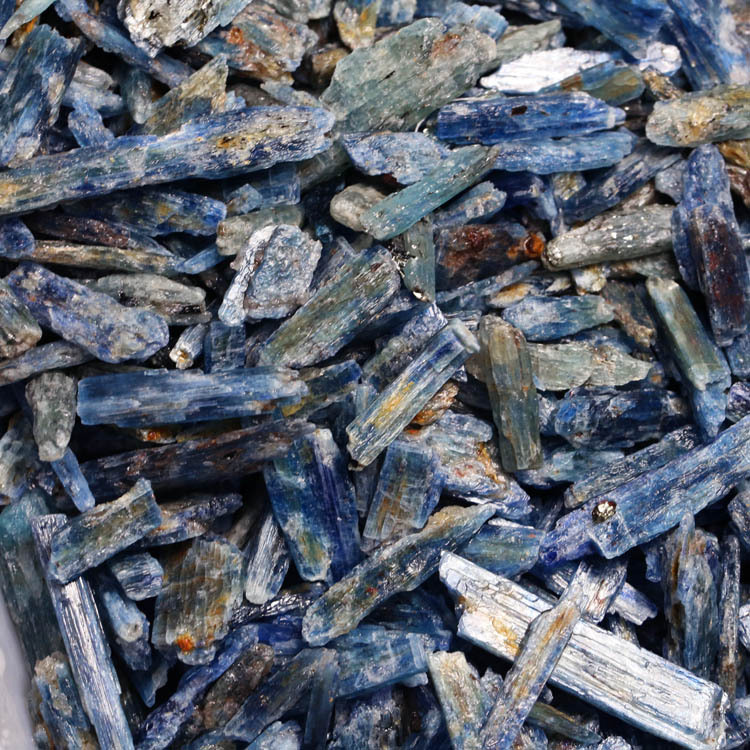 天然蓝晶石原石 裸石原矿碎石每份100克