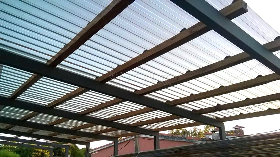 pc波浪瓦透明透光蓝色绿色可定尺寸采光带波浪瓦t型瓦生产厂家