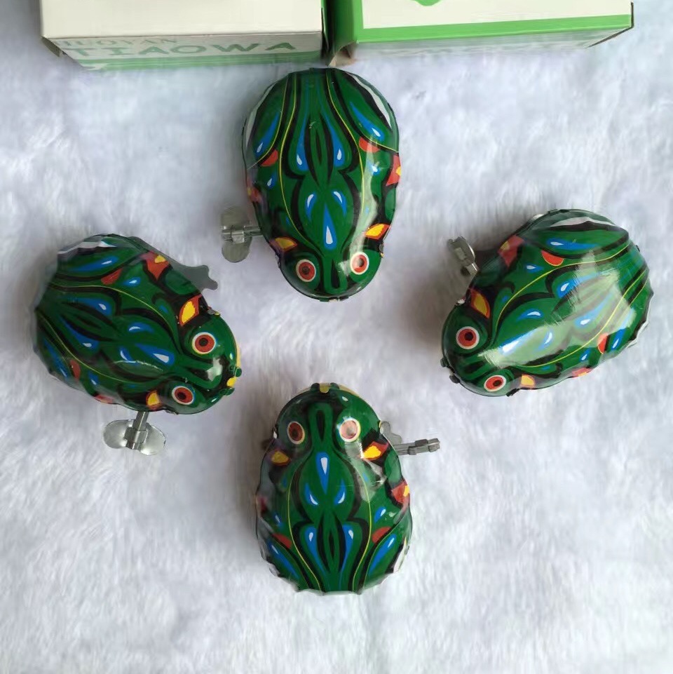 网红爆款铁皮青蛙跳跳蛙发条儿童玩具经典80后怀旧复古热卖玩具