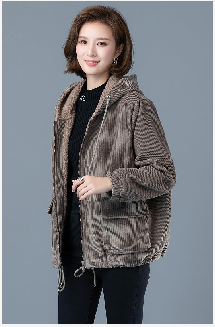 灯芯绒加绒加厚保暖外套女秋款女装新款韩版大码宽松女风衣外套潮
