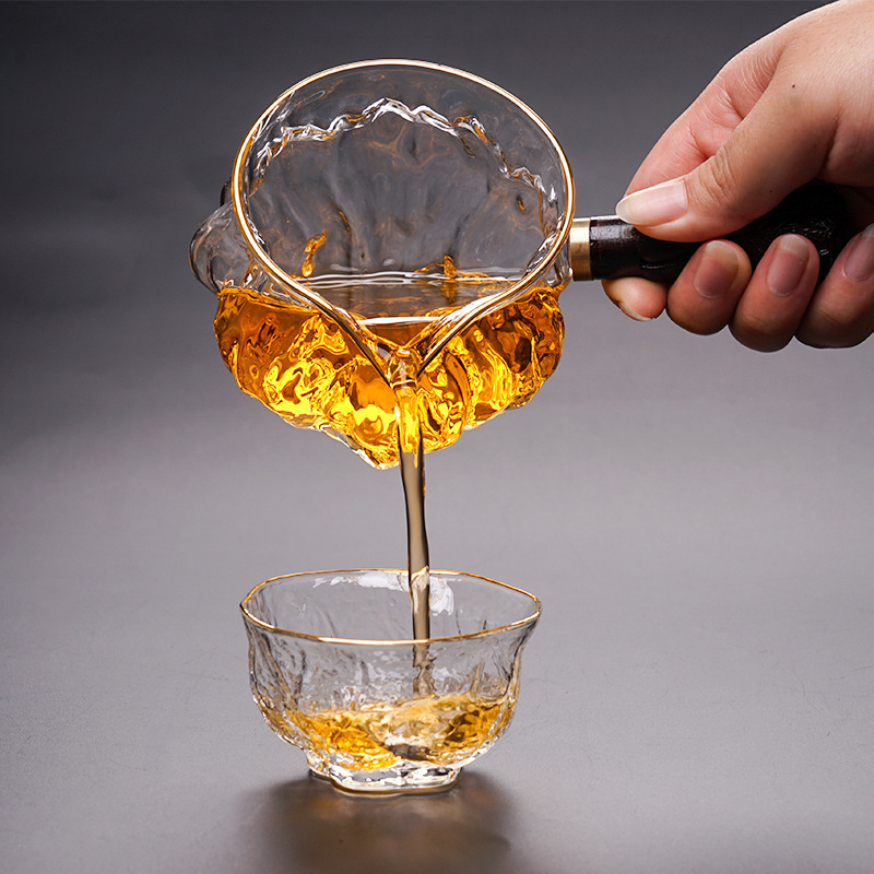 创意加厚日式耐热玻璃公道杯侧把锤纹玻璃分茶器茶海功夫茶道配件