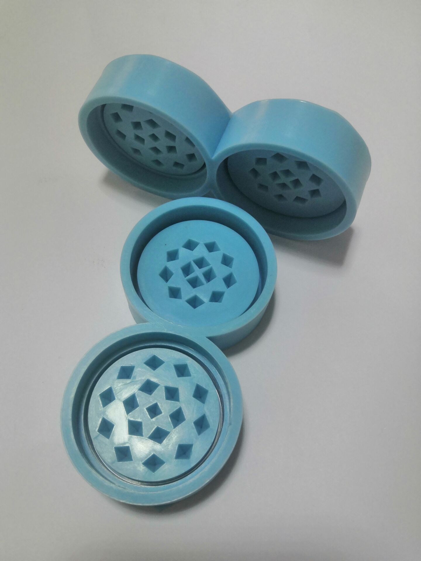 新款杂草研磨机硅胶模具 磨烟盒外贸热销暴款产品 多用途手工模具