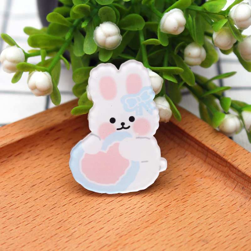 Cute Cartoon Brooch Acrylic Badge Girl Heart Personalized Pin Bag Ornaments Korean Clothes Accessories