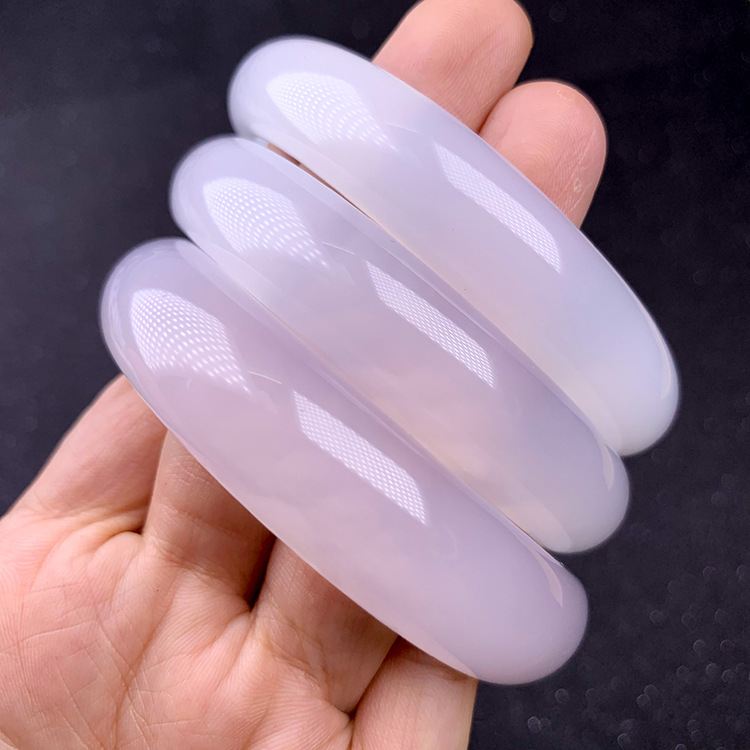 冰种白玛瑙手镯女冰透荔枝冻白玉髓小清新宽细镯子手环白水晶