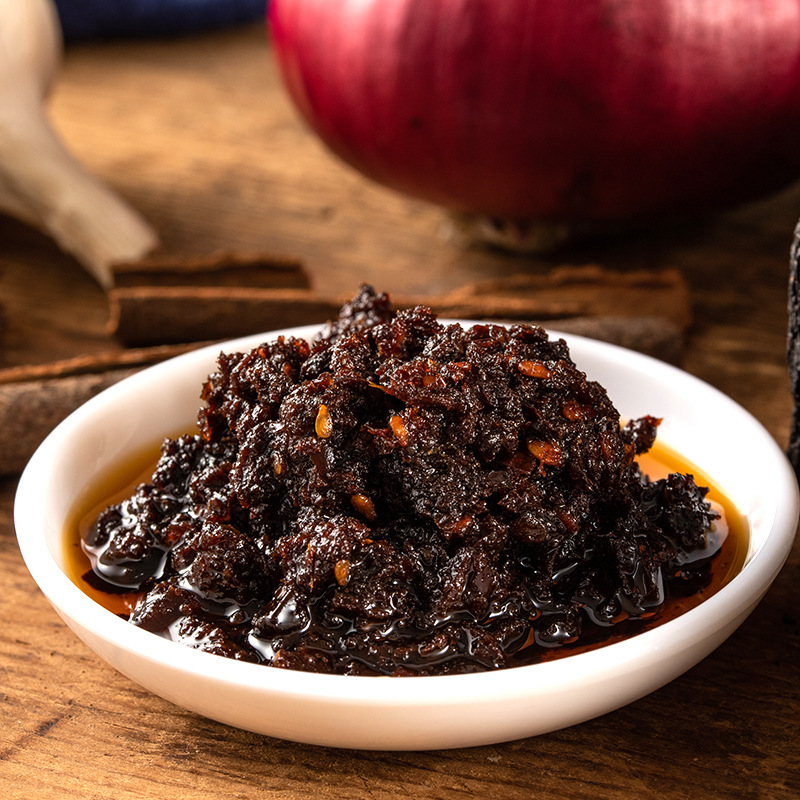 直供五香牛肉酱下饭酱香辣调味品酱五香火锅蘸料批发200g瓶定制