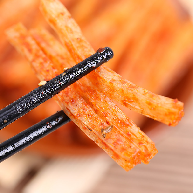 巨龙香辣百味丝辣条辣片麻辣面筋儿时怀旧零食大礼包20包包邮-阿里巴