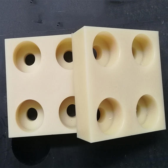 吊臂滑块 起重机举升机耐磨滑块 泵车吊车大臂尼龙托块 塑料垫块