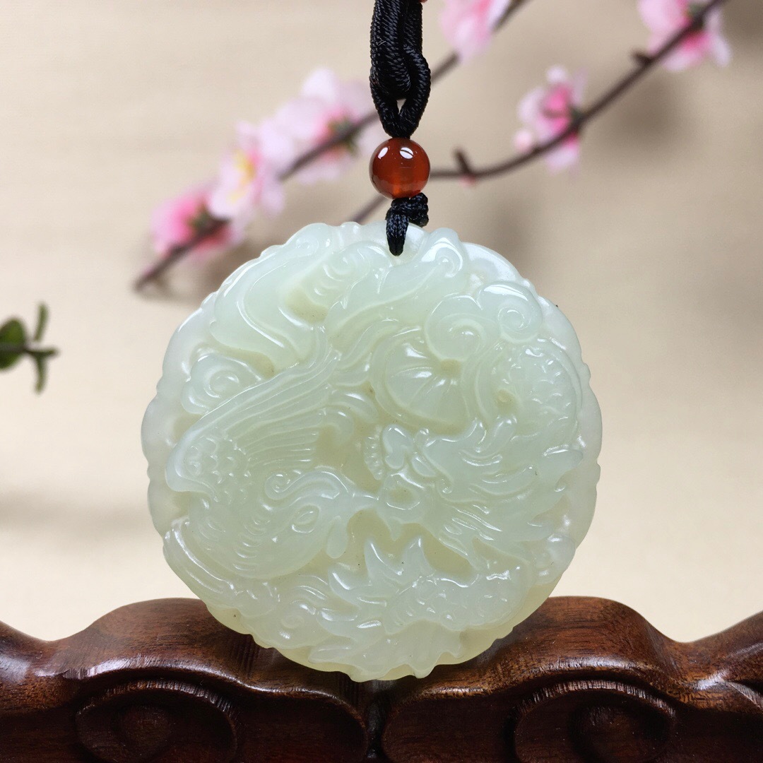 新疆白玉和田玉龙凤牌吊坠情侣定情信物圆形玉牌碧玉龙凤呈祥玉佩