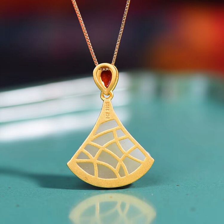 古法银镶嵌精美和田玉扇形玉石吊坠 甜美百搭女士款锁骨链颈饰