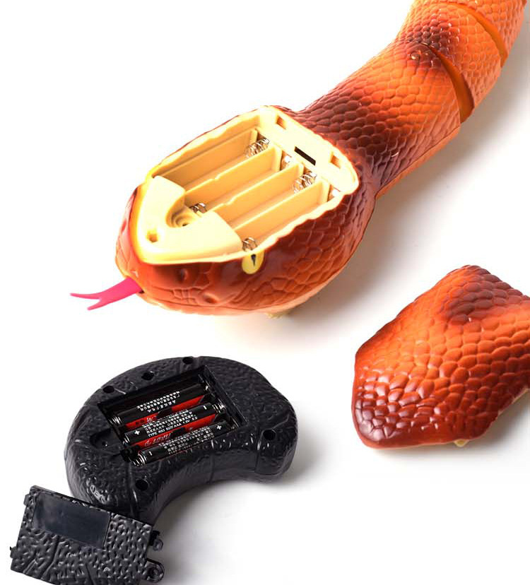 新奇特仿真遥控眼镜蛇 红外线遥控逼真整蛊响尾蛇 迷你蛇模型玩具