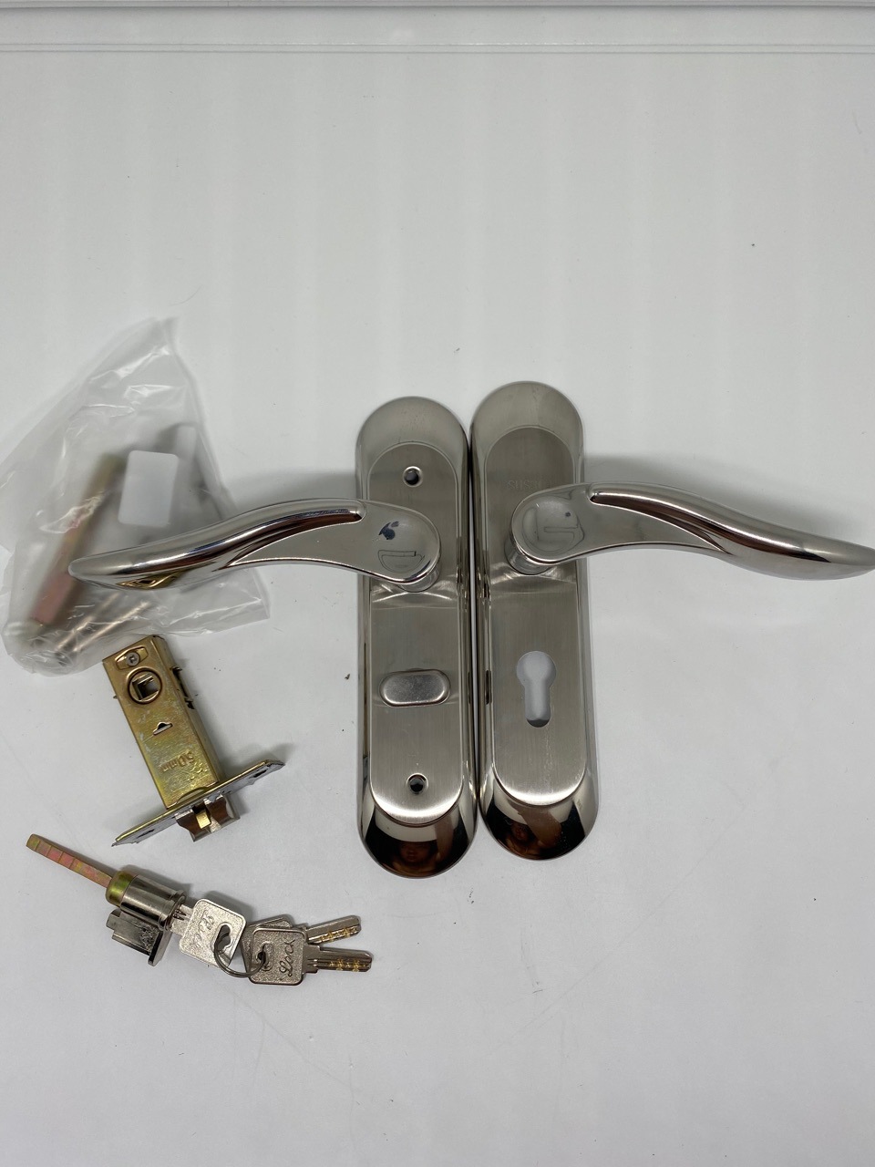 不锈钢房间门锁单舌锁孔位12.5孔