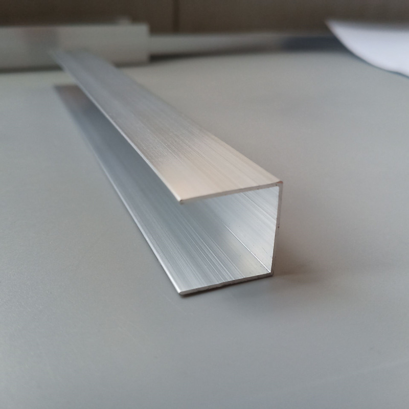 现货嵌入式踢脚线led灯槽铝合金u型22*22*1,mm铝槽橱柜边框装饰条
