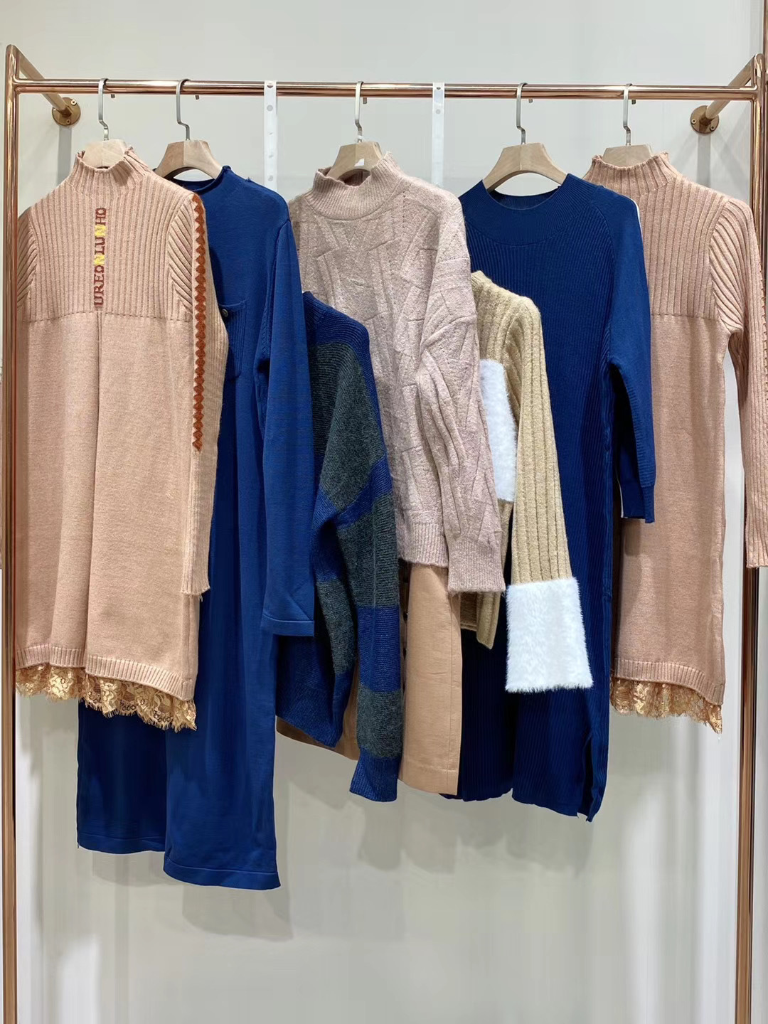 日韩风20禾木毛衣秋装品牌折扣女装尾货走份批发快手直播货源清仓