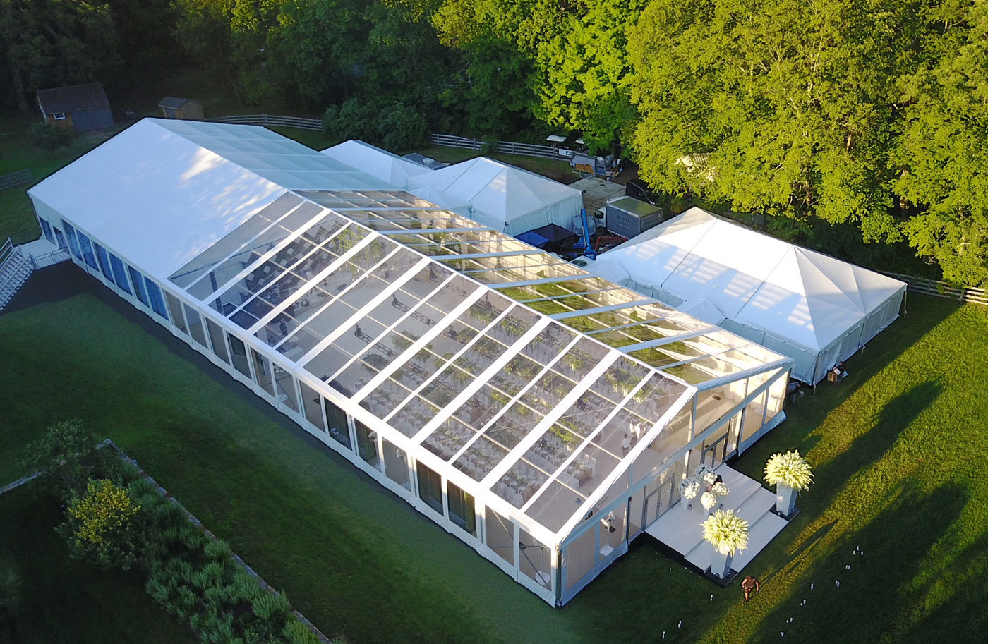 帐篷 户外防风防雨婚礼篷房 婚庆篷房人字形玻璃篷房玻璃帐篷餐厅