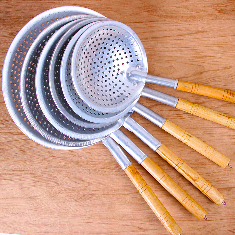 木柄大漏勺 厨房漏勺过滤勺大漏壳捞面勺油鼓