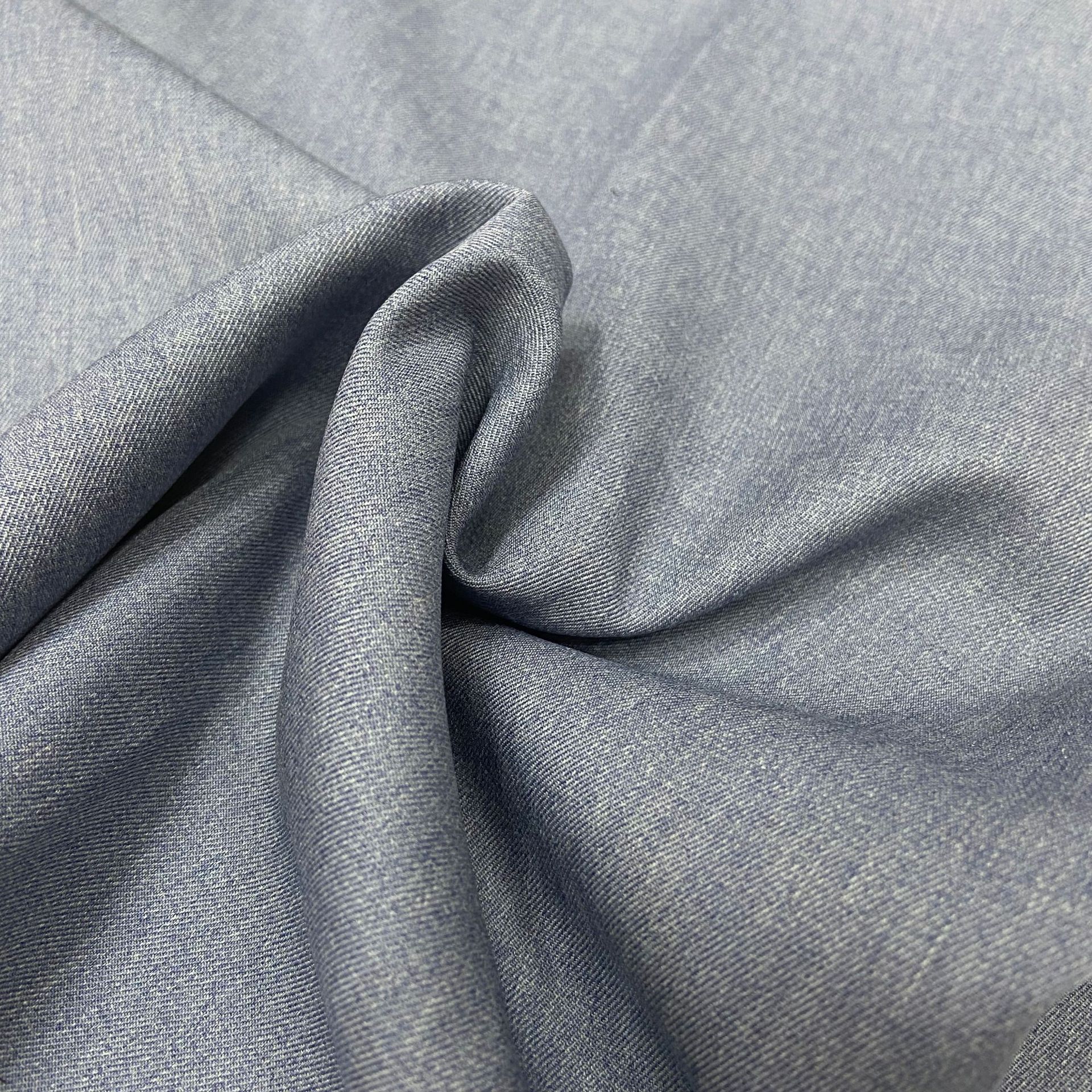 现货 斜纹阳离子面料 保洁服工作服工装面料 西装套装外套布料