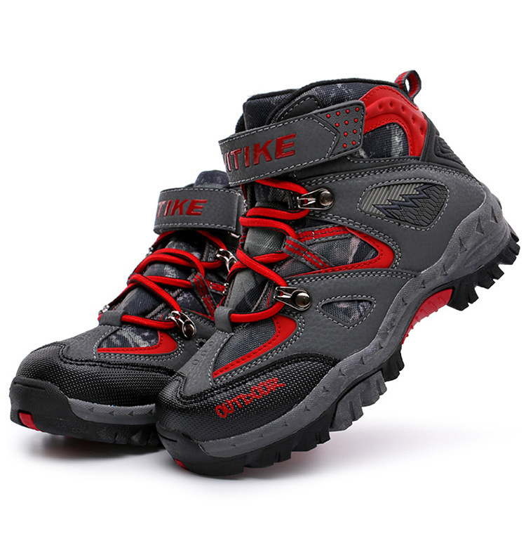 童鞋儿童棉鞋冬季加绒保暖男童冬鞋中大童高帮户外登山旅游运动鞋