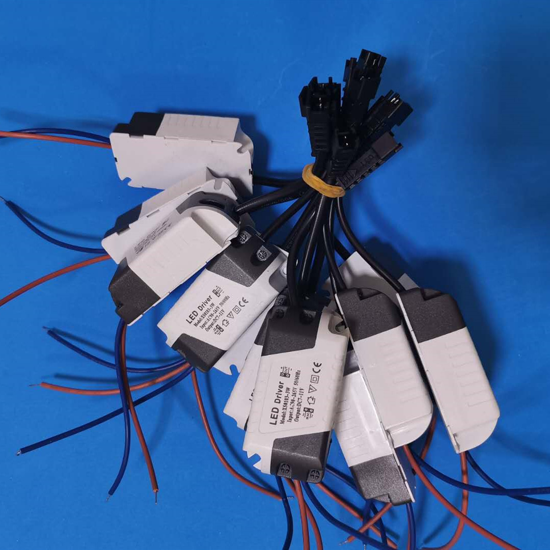 厂家直销led驱动电源恒流驱动吸顶灯专用启动器
