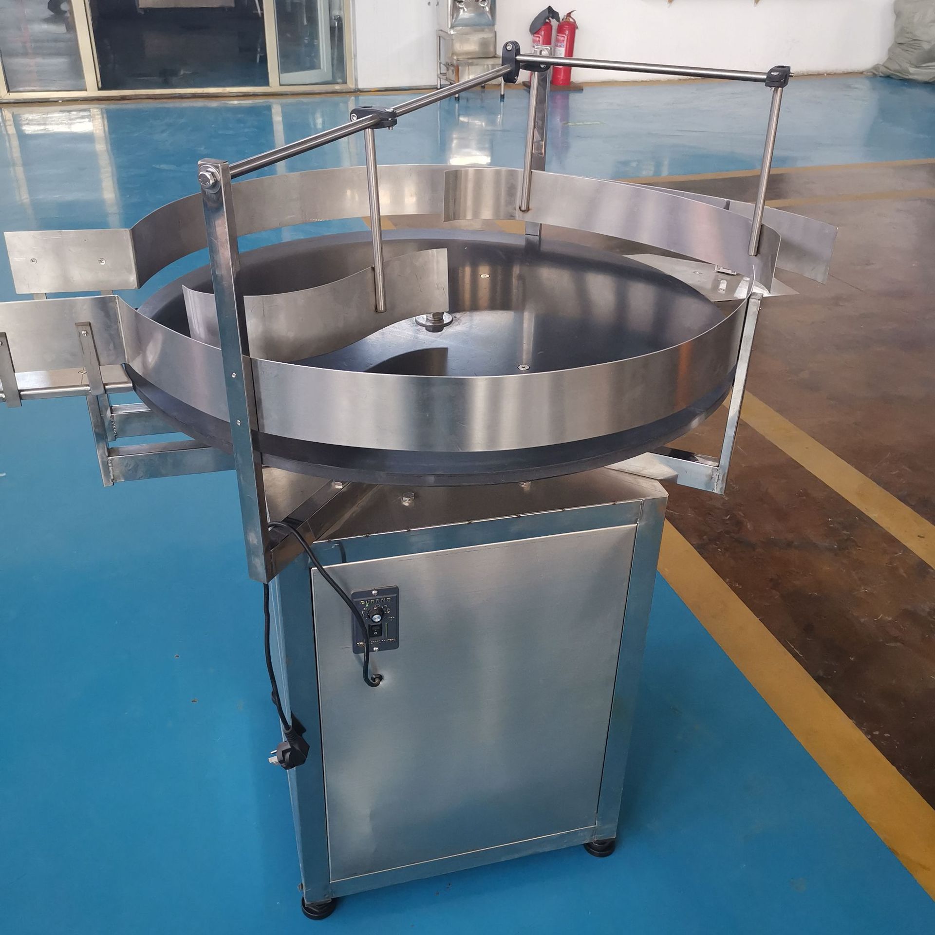 全自动圆盘理瓶机器酒水玻璃瓶塑料瓶理瓶机瓶子高速理瓶送瓶设备