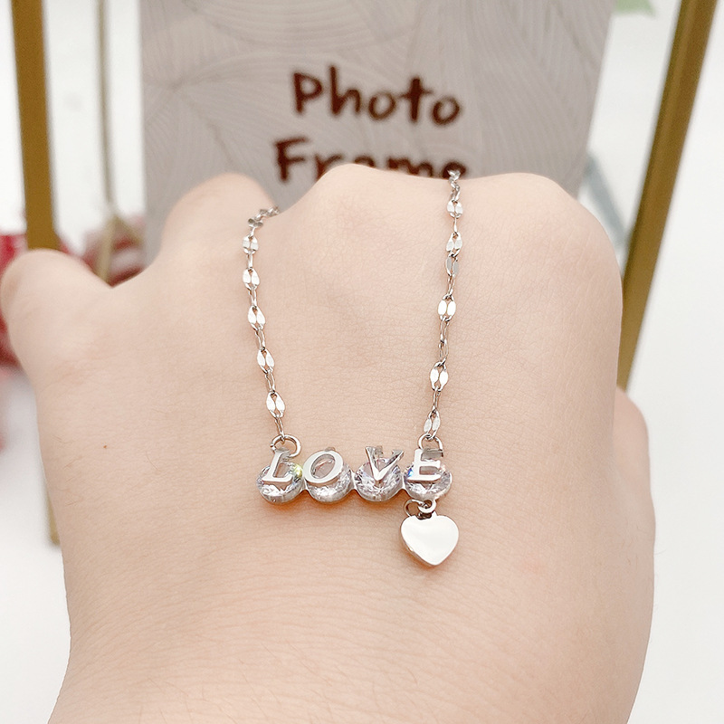 日韩新款潮钛钢1314字母love玫瑰金项链女网红同款时尚不掉色吊坠