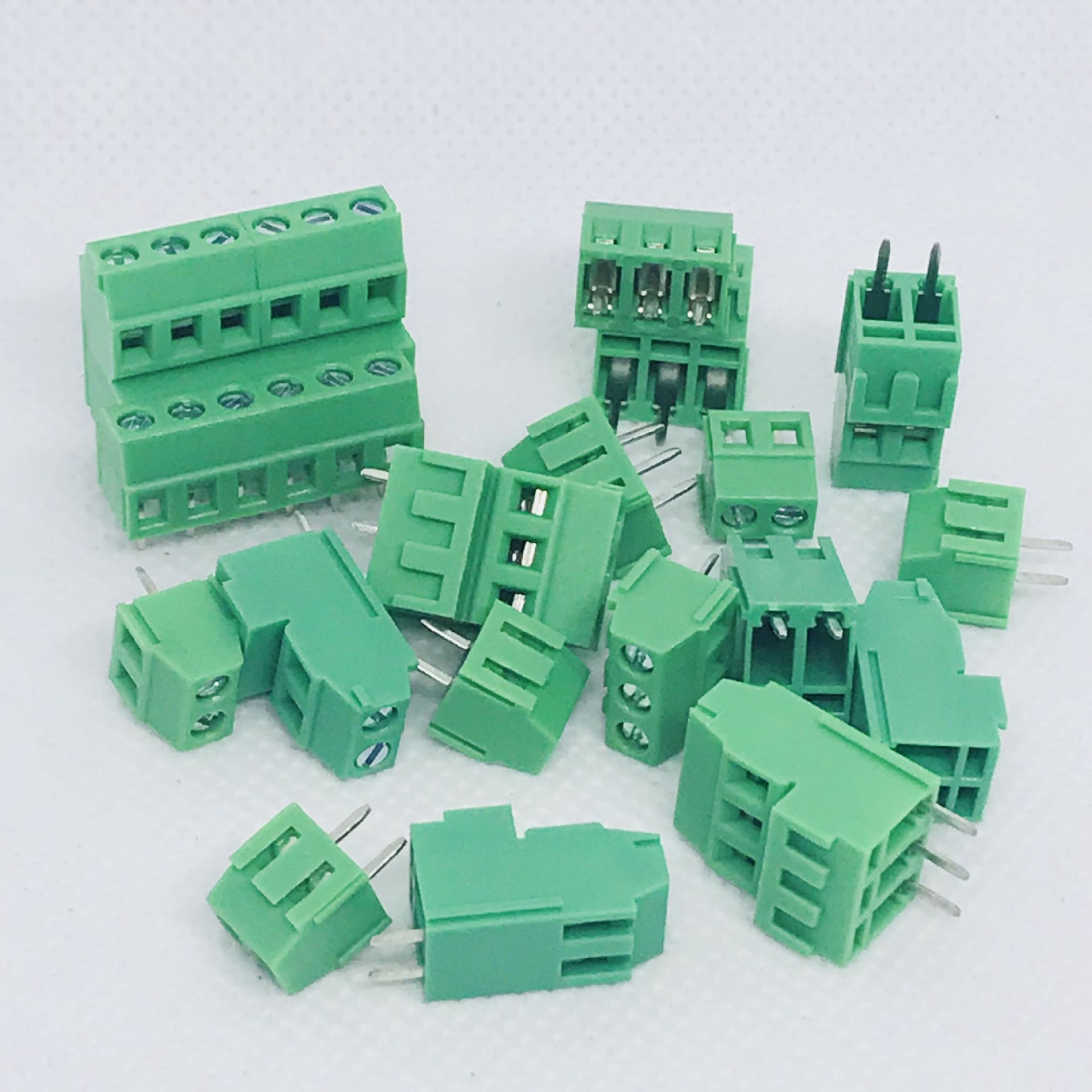 螺钉式pcb接线端子3.81mm脚距 高低位双排可组装-阿里巴巴