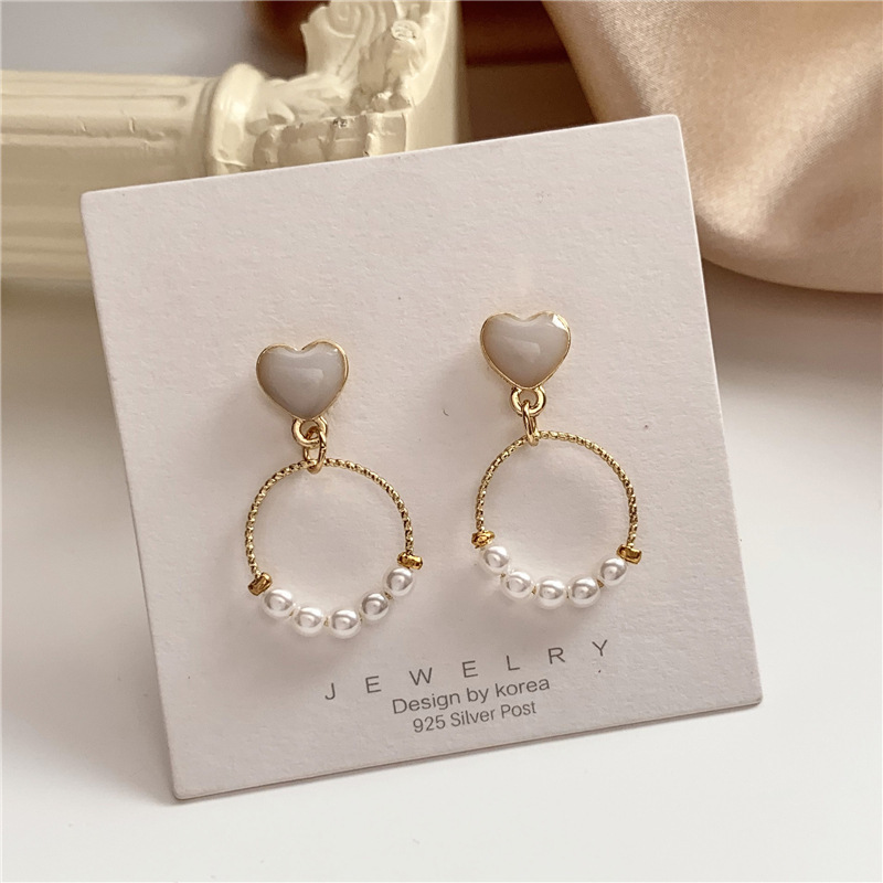 Sterling Silver Needle Korean Simple Graceful Small Circle Geometric Heart-Shaped Pearl Stud Earrings Sweet Girl Earrings B490