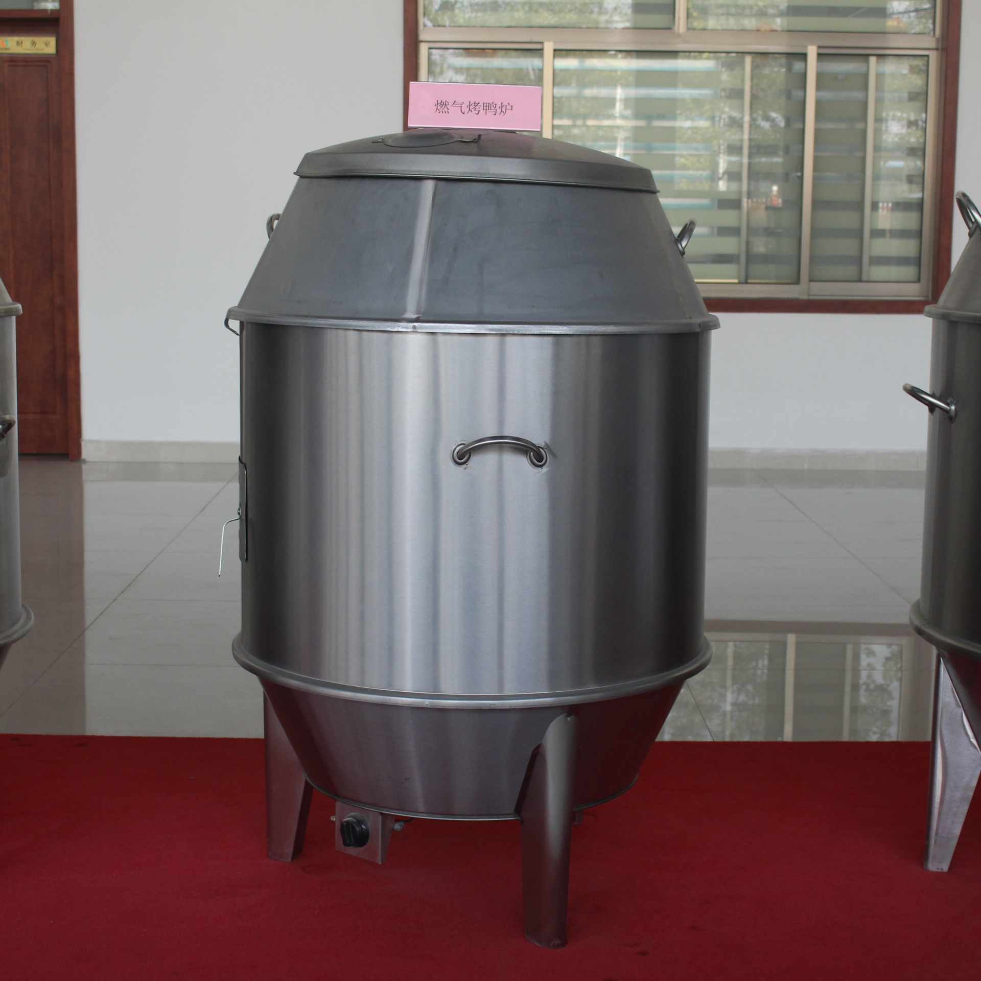 不锈钢商用燃气烤鸭炉操作简单方便双层燃气烤鸭设备烤鸡架