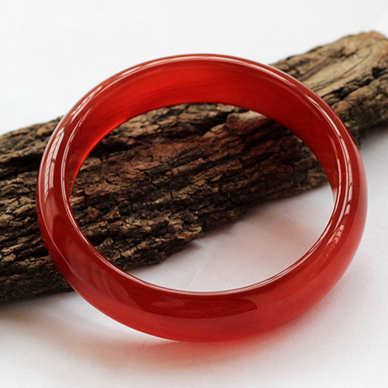 天然巴西红玛瑙玉镯 冰种红玉髓加宽玉镯子 纯红玉髓手镯加宽加厚