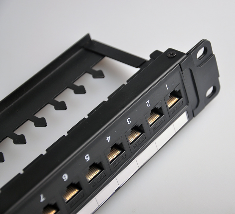 超五类免打网线配线架直通百兆网络免打模块1u机柜配线架带理线架